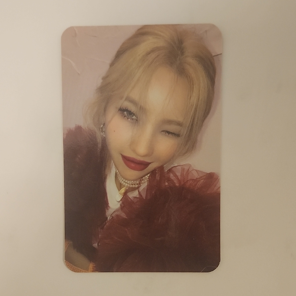(G)i-dle Soyeon Windy Solo Album Photocard OUT OF PRINT RARE